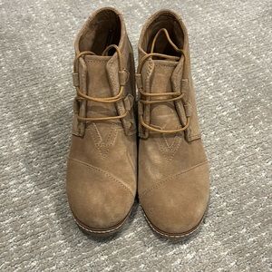 Toms Kala Suede Booties in Camel